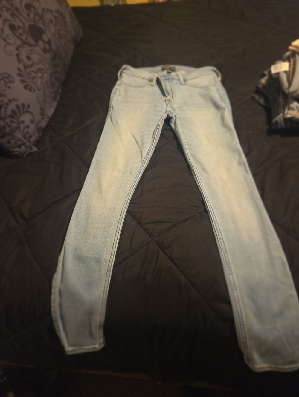 Abercrombie & Fitch Light Blue Women's Skinny Jeans - Picture 2 of 5